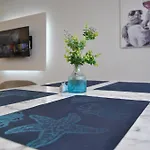 Vollga Breeze Aparts Durrës