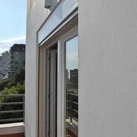 Vollga Breeze Aparts Durrës