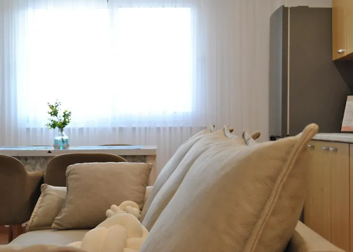 Vollga Breeze Aparts * Durrës